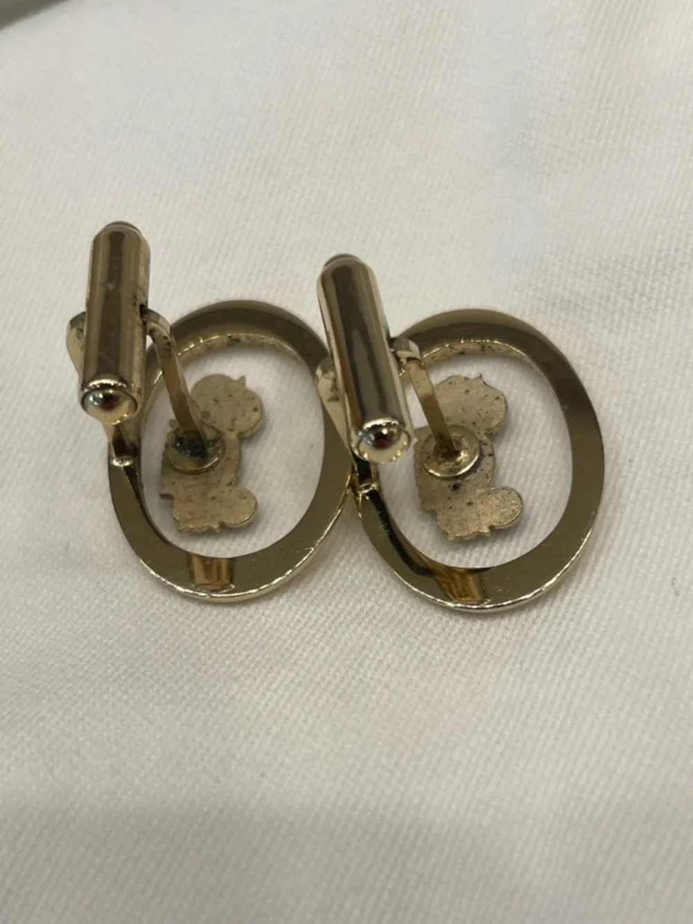 Vintage Gold-tone Fisher Body Stagecoach Cufflinks - Blue & Red Enamel